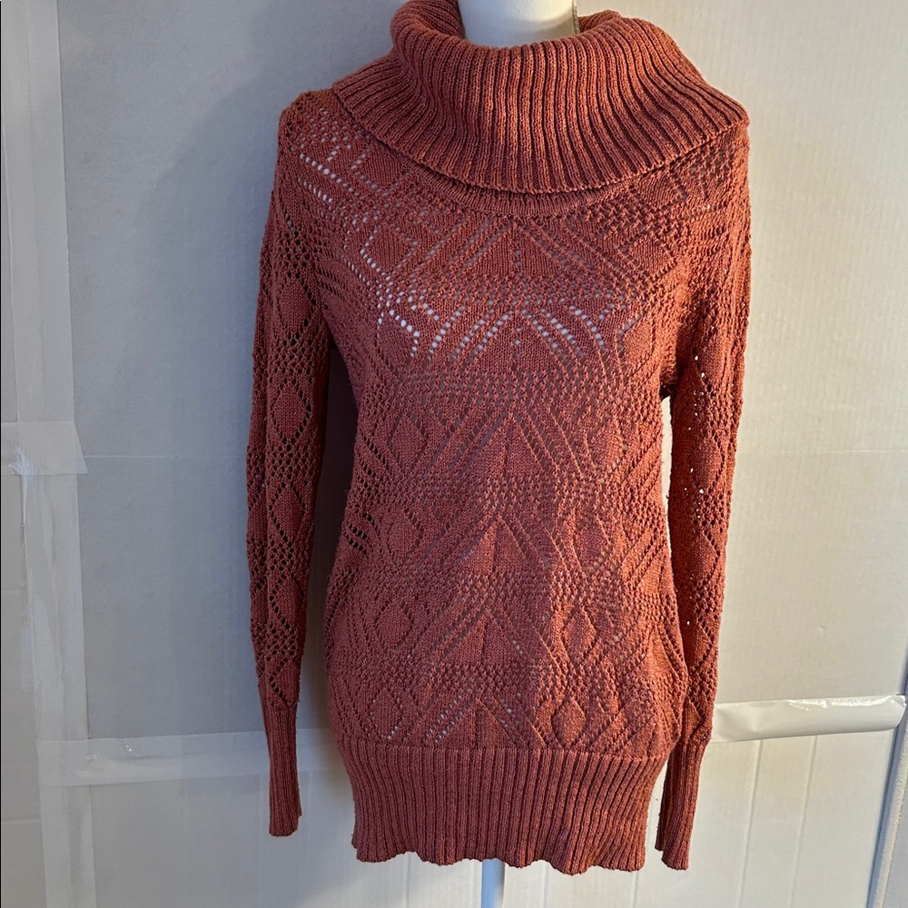 Maurice’s Womens Cowl Neck Long Sleeve Loose Knit Coral Sweater. Sz M